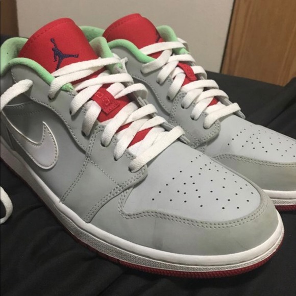 bugs bunny jordan 1